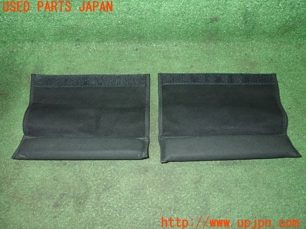 3UPJ=29170001]ポルシェ マカン ターボ(95BCTL 95B型)社外 シートベルトパッド 中古_m4
