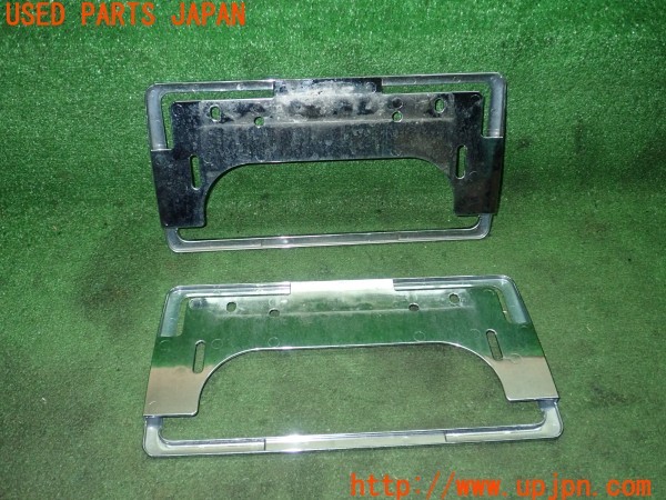 3UPJ=29200001]キャデラック CTS スポーツセダン(X322B)純正 G0730028 クロームナンバープレートフレーム 2017年モデル 中古_m3