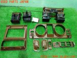3UPJ=29230645]パジェロ(V45W)純正 木目調 インテリアパネル メーター エアコン吹き出し口 センターパネル スイッチ 時計 中古_s1