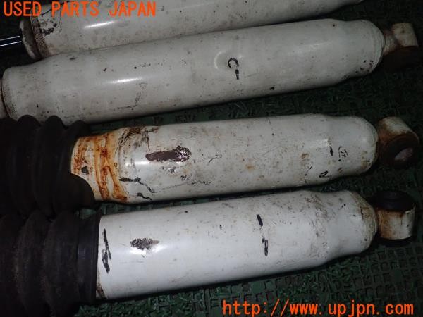 3UPJ=29240408]ハイラックスサーフ(KZN130W)社外 32050 ショックアブソーバー 中古_m2