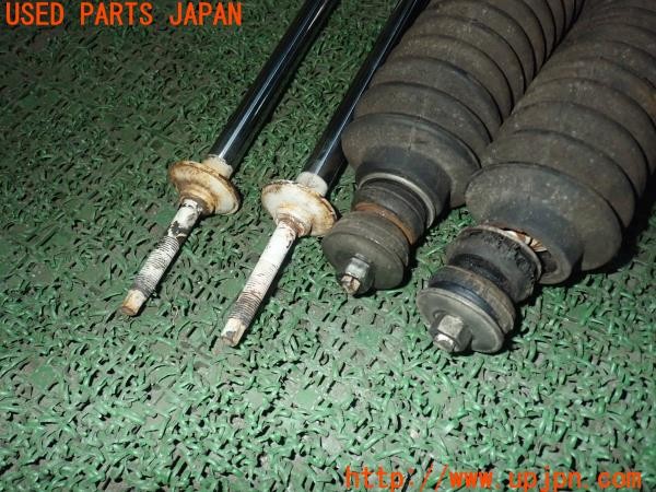 3UPJ=29240408]ハイラックスサーフ(KZN130W)社外 32050 ショックアブソーバー 中古_m3