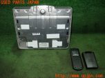 3UPJ=29250559]エスティマ(ACR55W)後期 純正 08540-00420-B0 フリップダウンモニター 中古_s3