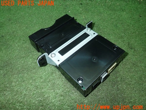 3UPJ=29280503]ヤリスクロス ハイブリッド(MXPJ15)純正ビルトイン 86980-K0020 ETC車載器 中古_m1