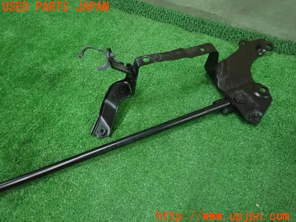 3UPJ=29320702]レクサス CT200(ZWA10)純正 フロントパフォーマンスダンパー 中古_m2