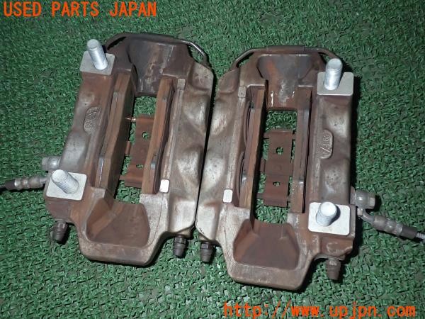 3UPJ=29350301]ルノー ルーテシア R.S.(RF4C)純正 brembo ブレンボ フロントキャリパー 中古_m2