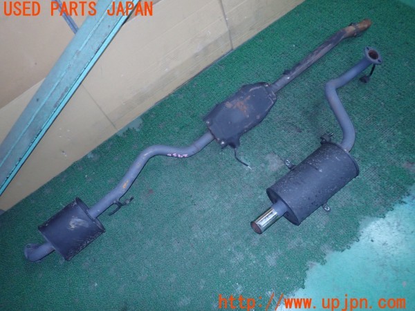 3UPJ=29360152]いすゞ ピアッツァ(JR120)社外 リアマフラー カット済み 2分割 中古_m1