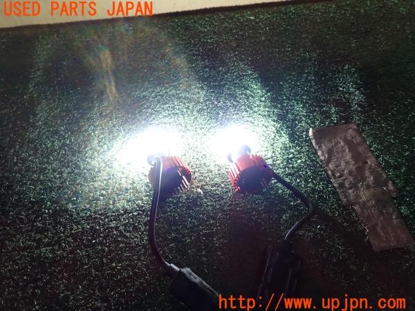 3UPJ=29370505]フェアレディZ 300ZXツインターボ 2by2 Tバールーフ(GCZ32)前期 社外 LEDバルブ ヘッドライト H3c 中古_m4