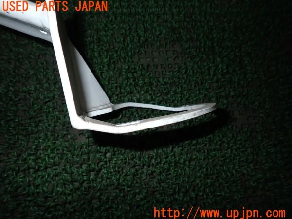 3UPJ=29370705]フェアレディZ 300ZXツインターボ 2by2 Tバールーフ(GCZ32)前期 ULTRA RACING TW2-1764 フロントタワーバー 中古_m4