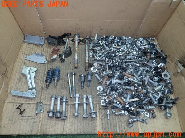 3UPJ=29460720]レクサス IS-F(USE20)ネジ・ナット・ステー類 セット ジャンク_m0