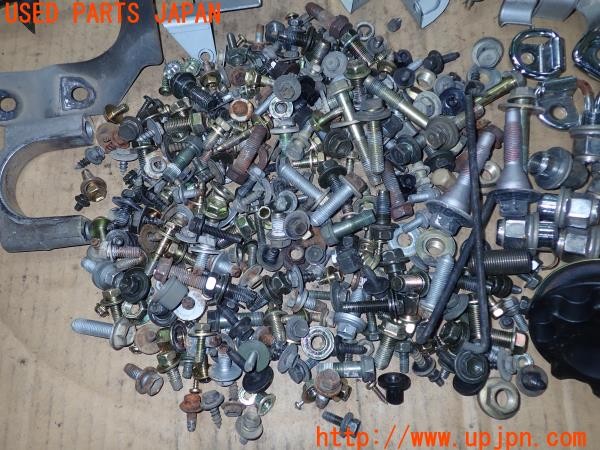 3UPJ=29530720]アルテッツァ(GXE10)後期 ネジ・ナット・ステー類 セット ジャンク_m3