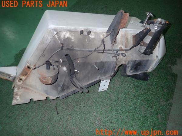 3UPJ=29560050]三菱 ジープ(J37)純正 左フロントフェンダー タイヤハウス 中古_m2