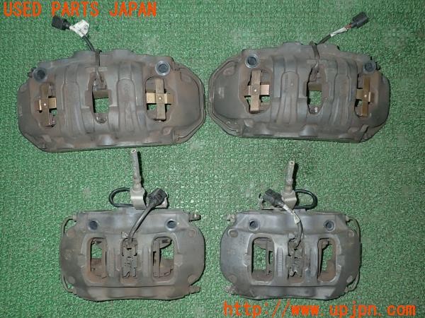 3UPJ=29570301]ポルシェ パナメーラ 4(970CWA)純正 brembo ブレンボ キャリパー 中古_m2