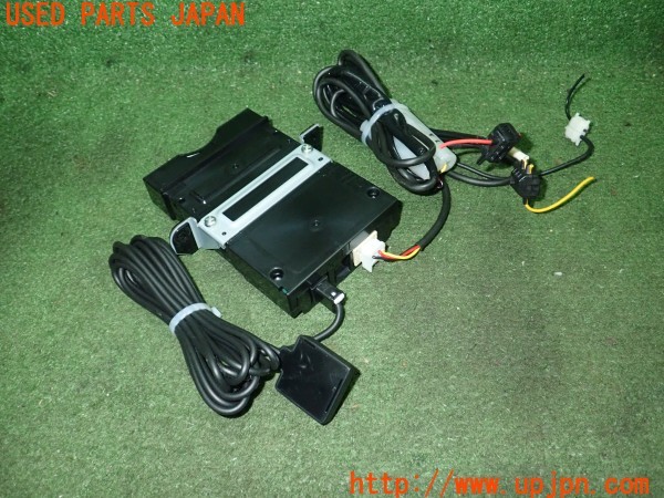 3UPJ=29630503]ヤリスクロス(MXPB10)純正ビルトイン 08686-00360 ETC車載器 中古_m1