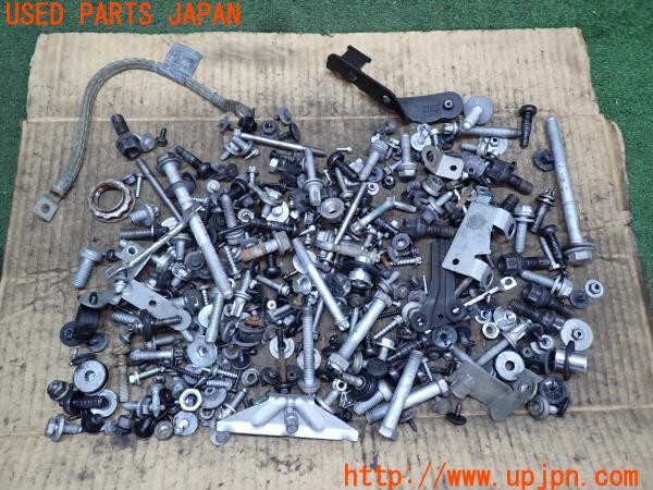 3UPJ=29650720]BMW 335i クーペ Mスポーツパッケージ(KG35 E92)後期 ネジ・ナット・ステー類 セット ジャンク_m0