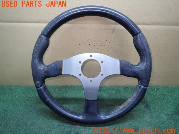 3UPJ=29670617]フェアレディZ ロードスター バージョンST(HZ34)前期 MOMO モモ RACE KBA70116 TYP D35 ステアリング 350mm 中古_m1