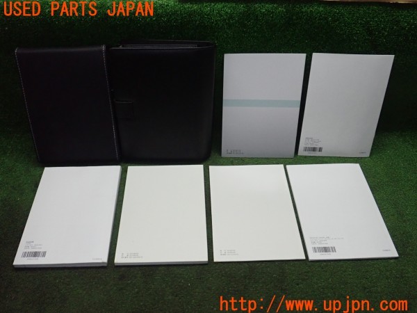 3UPJ=29750802]VW T-Cross TSI 1st(C1DKR)取扱説明書 取説 車両マニュアル 中古_m1