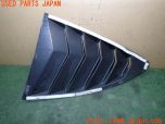 3UPJ=29790001]86(BRZ)(ZN6 A型)社外 右リアウィンドウルーバー カーボン調 中古_s4