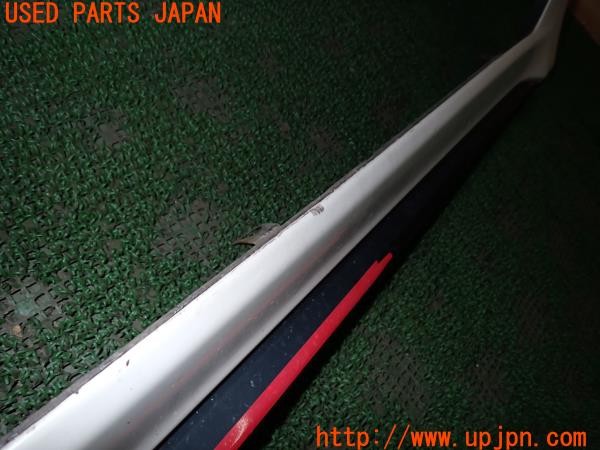 3UPJ=29790025]86(BRZ)(ZN6 A型)純正 右サイドステップ 中古_m3