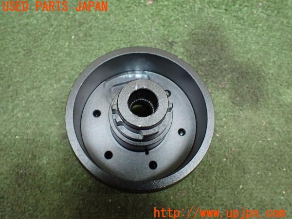 3UPJ=29790618]86(BRZ)(ZN6 A型)社外 ステアリングボス 中古_m3