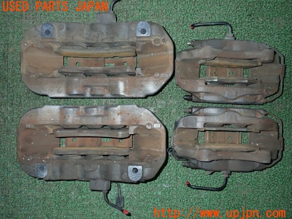 3UPJ=29850301]マセラティ ギブリ(MG30B M157)純正 brembo ブレンボ キャリパー 1台分 中古_m3