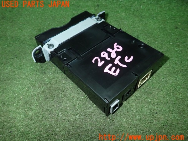 3UPJ=29860503]カローラ クロス ハイブリッド(ZVG13)純正ビルトイン 86980-30150 ETC車載器 ETC2.0 中古_m1