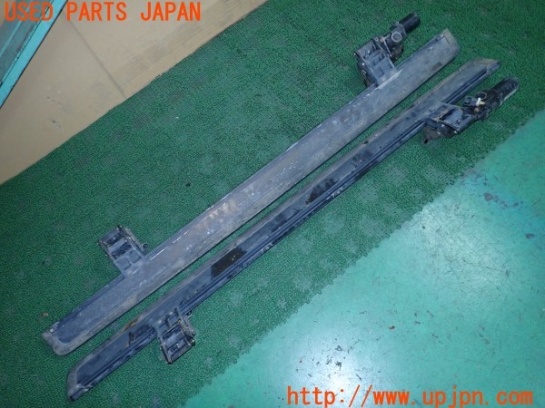 3UPJ=29910025]ジャガー Fペイス(DC2NA X761)純正 サイドステップ 電動サイドステップ 電動オートステップ 中古_m2