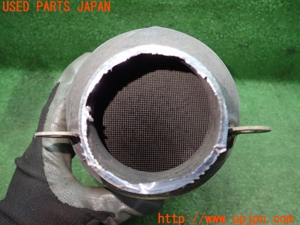 3UPJ=29960159]レヴォーグ 1.6 STI Sport EyeSigh(VM4)後期 純正 触媒 マニバーター マテリアル 約1.7Kg 切断加工品 ジャンク_m3
