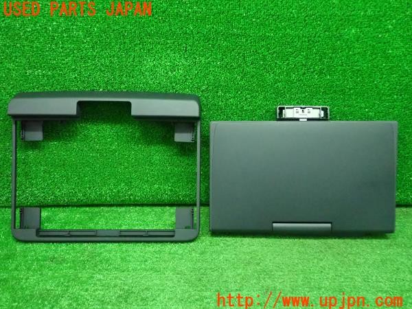 3UPJ=29980559]エスティマ(ACR50W)純正 フリップダウンモニター 08631-00010-C0 V12T-R66C 中古_m0