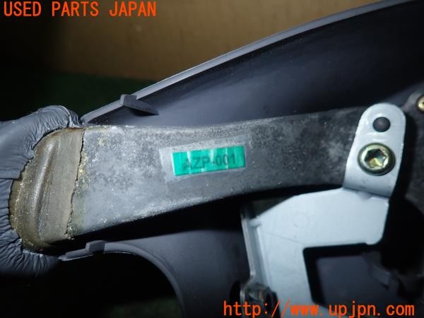 3UPJ=30010617]デリカスペースギア(PD6W)後期 純正 ウッド ステアリング 木目 中古_m4