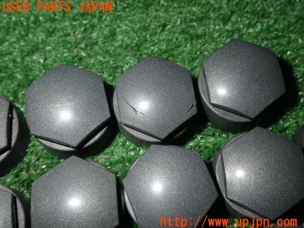 3UPJ=30050001]アウディ A3 スポーツバック(8VCXS)純正 4M0601173D ボルトキャップ ナットキャップ 19個 中古_m2