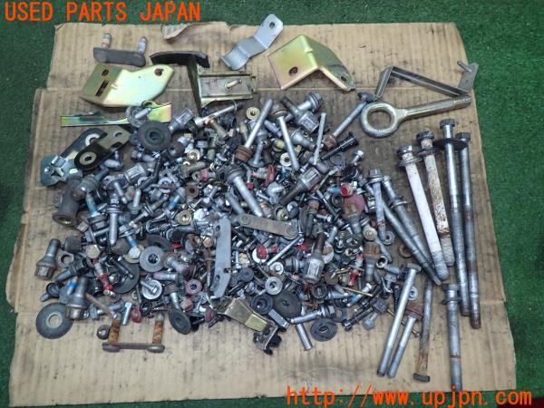3UPJ=30090720]アルファロメオ 156 GTA(932AXB)ネジ・ナット・ステー類 セット ジャンク_m0