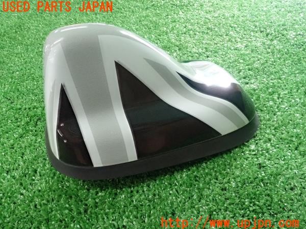 3UPJ=30100510]BMW ミニ(MINI)クーパーS クラブマン(LN20 F54)純正 アンテナ カバー付 中古_m1