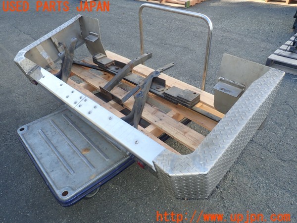 3UPJ=30160058]ハイラックスサーフ(KZN130W)社外 リアバンパー 自作品? 中古_m1