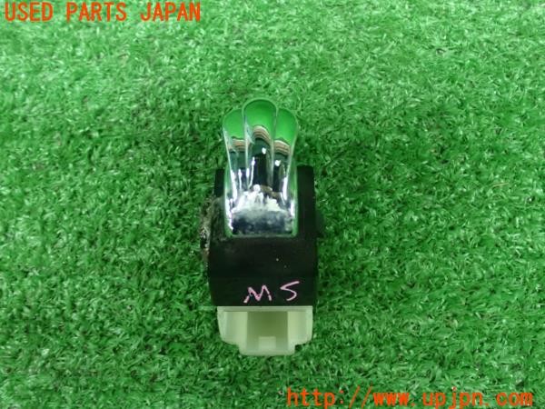 3UPJ=30270533]フィガロ(FK10)純正 パワーウィンドウスイッチ PW 助手席 中古_m0