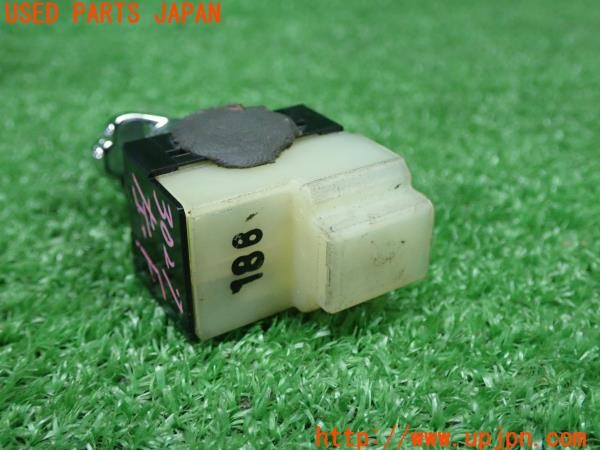 3UPJ=30270533]フィガロ(FK10)純正 パワーウィンドウスイッチ PW 助手席 中古_m4