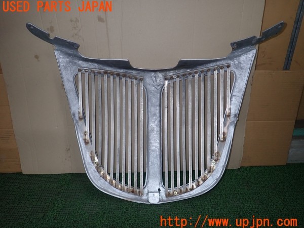 3UPJ=30290047]PTクルーザー(PT2K20)PTeazer? フロントグリル 中古_m3