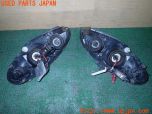3UPJ=30290561]PTクルーザー(PT2K20)EAGLE EYES イーグルアイズ CS092-B001 RCS092-B001L ヘッドライト HIDバルブ付き 中古_s3