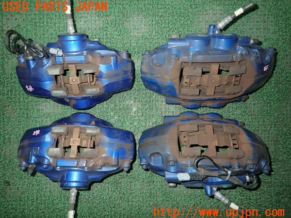 3UPJ=30300301]BMW M4 クーペ(3C30 F82)純正 キャリパー 1台分 中古_m2