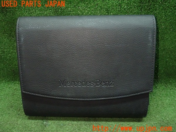 3UPJ=30340802]ベンツ C200 アバンギャルド(205042C W205)取扱説明書 取説 車両マニュアル 中古_m4