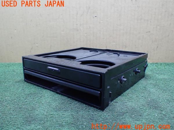 3UPJ=30410631]コペン アクティブトップ(L880K)ダイハツ純正 55620-87101 ドリンクホルダー① 1DIN 中古_m0