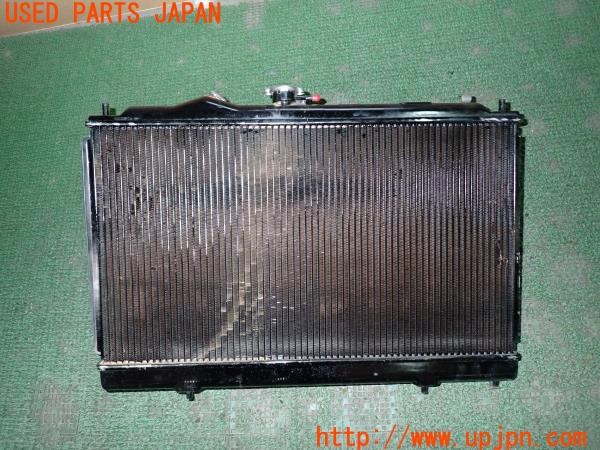 3UPJ=30490154]ギャラン VR-4(E39A)前期 社外 ラジエーター 電動ファン・ホース付き 中古_m0