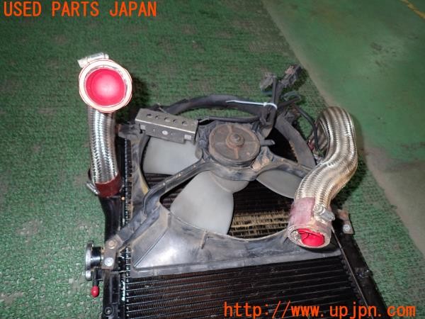 3UPJ=30490154]ギャラン VR-4(E39A)前期 社外 ラジエーター 電動ファン・ホース付き 中古_m3