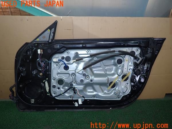 3UPJ=30550012]フェアレディZ バージョンST(Z33)前期 純正 右フロントドア 中古_m4
