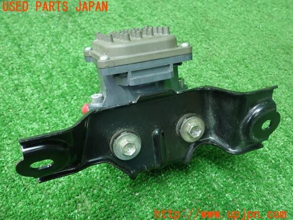 3UPJ=30580112]プリウスPHV(ZVW52)前期 34420080860 ATミッションオイルポンプ 中古 _m3