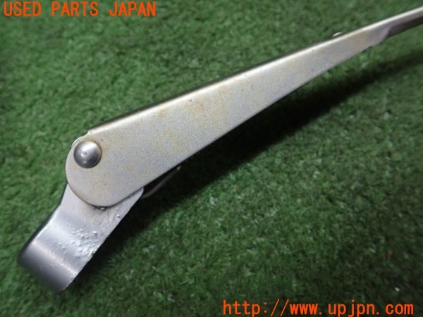 3UPJ=30600001]三菱ジープ(J53)純正 フロント ワイパーアーム 中古_m3