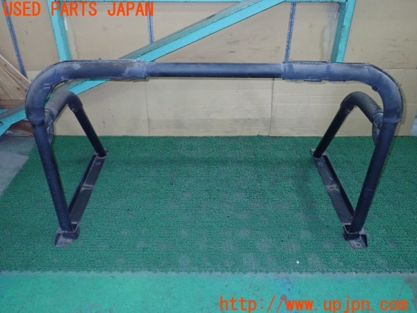 3UPJ=30600715]三菱ジープ(J53)純正 ロールバー 中古_m0