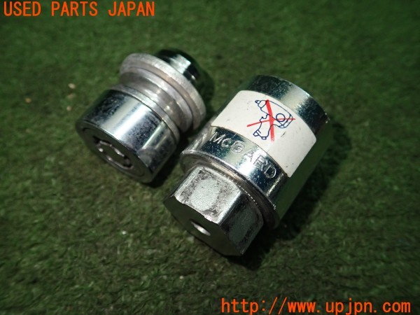 3UPJ=30680968]レクサス IS300(ASE30)McGARD マックガード M12×P1.5 ホイールロックナット 中古_m3