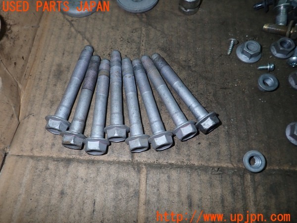 3UPJ=30850720]ハイラックスサーフ(YN130G)ネジ・ナット・ステー類 セット ジャンク_m2