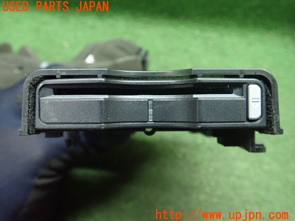 3UPJ=30890503]ボルボ V40(MD4204T)純正ビルトイン 三菱電機 ミツビシ EP-9UD11S ETC車載器 中古 DSRC_m2