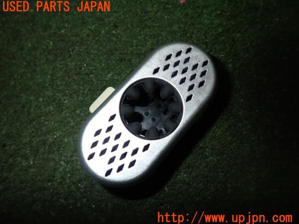 3UPJ=30900643]BMW ミニ(MINI)クーパーS(XS20 F55)純正 ナチュラルエア 芳香剤 中古_m2